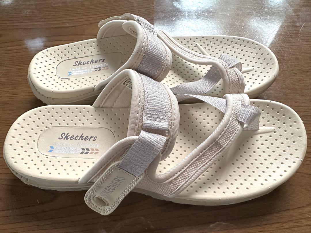 Skechers ストラップサンダル24センチ