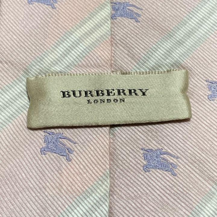 高額クーポン配布中 Burberry London バーバリー ロンドン ホースロゴ シルク100% 高額クーポン配布中 Burberry London バーバリー ロンドン ホースロゴ シルク100%