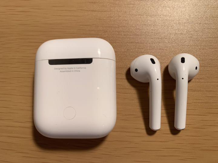 Apple AirPods 第2世代 【充電ケースと左右のイヤホン】のみ