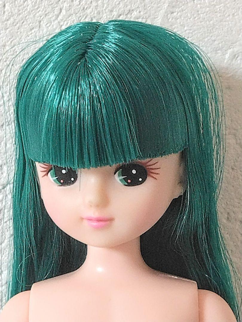 リカちゃんキャッスル　グリーンストレートヘアのリカちゃん