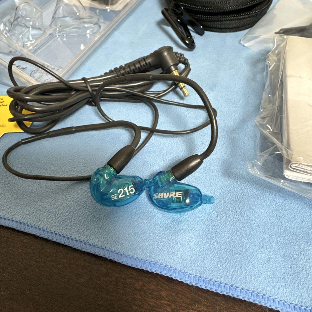 【極美品】SHURE SE215 SPECIAL EDITION