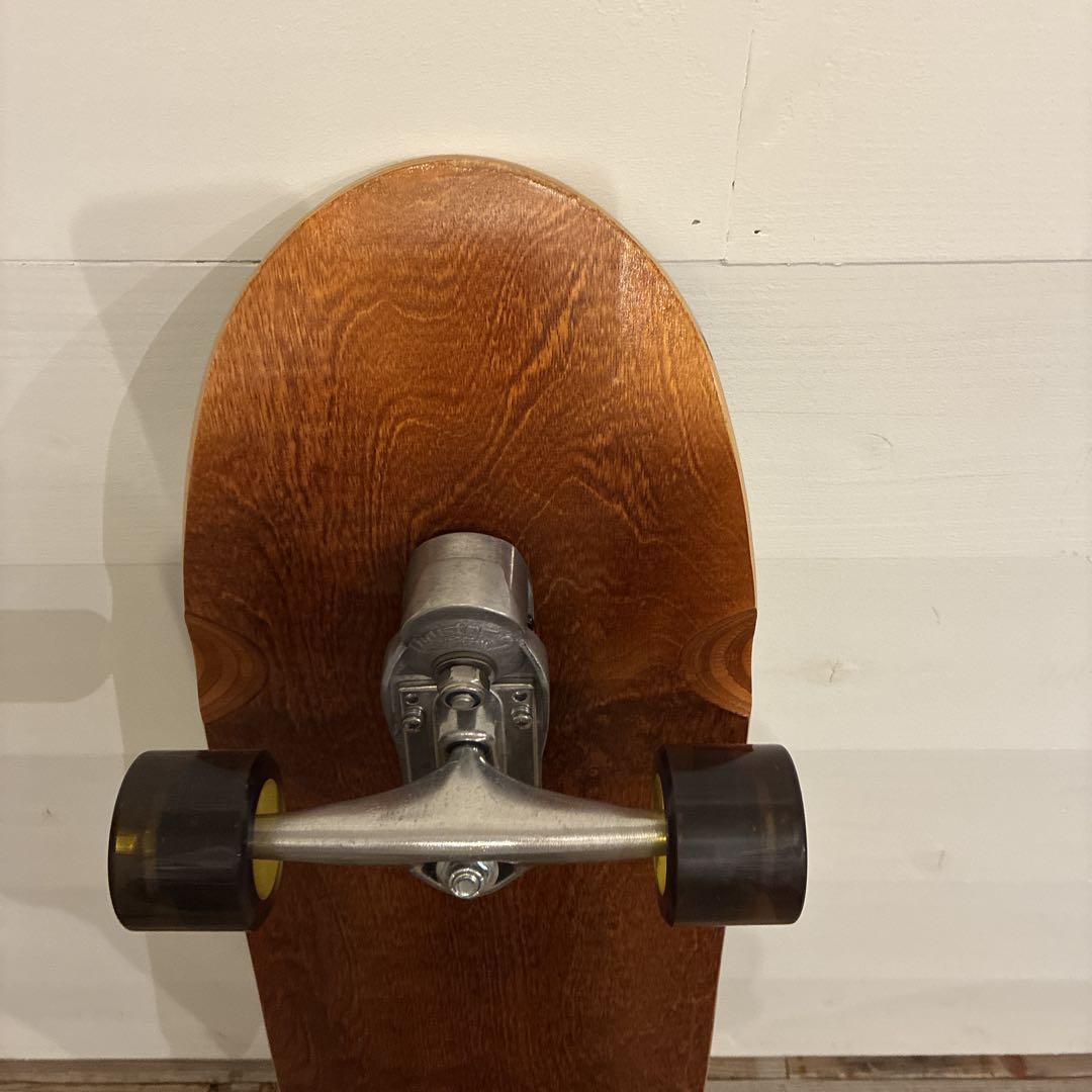 \"WOODY PRESS\"スケートボード