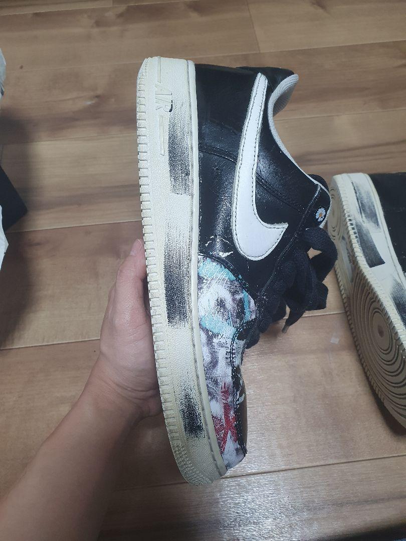 PEACEMINUSONE × Nike Air Force 1