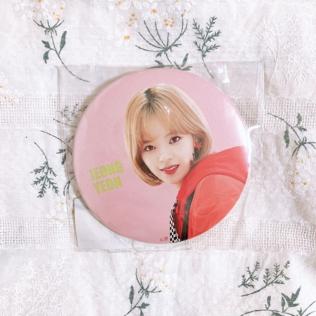 新品 TWICE ジョンヨン 缶バッジ Candy pop ハイタッチ 限定
