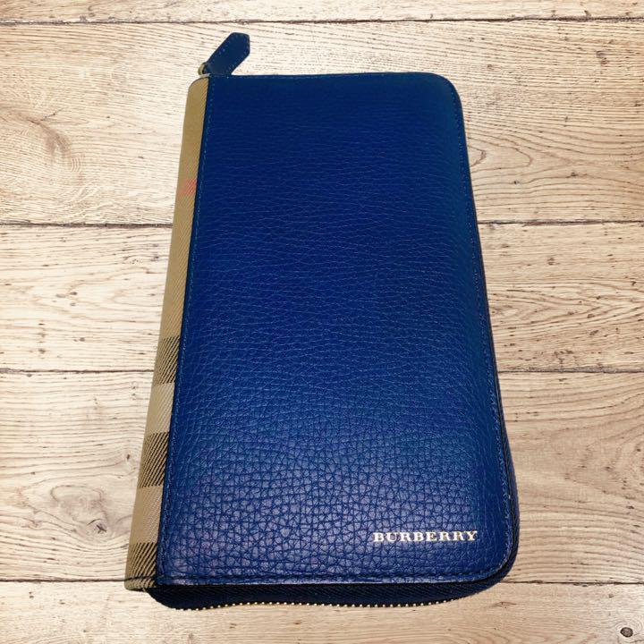 定番から日本未入荷 超美品 Burberry バーバリー ノバチェック レザー