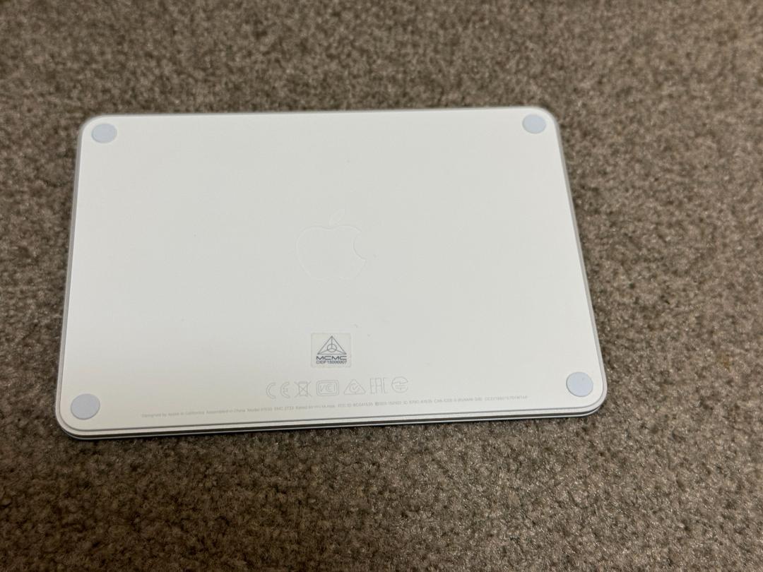 マウス・トラックボール Apple Magic Trackpad 3 MK2D3ZA/A A1535