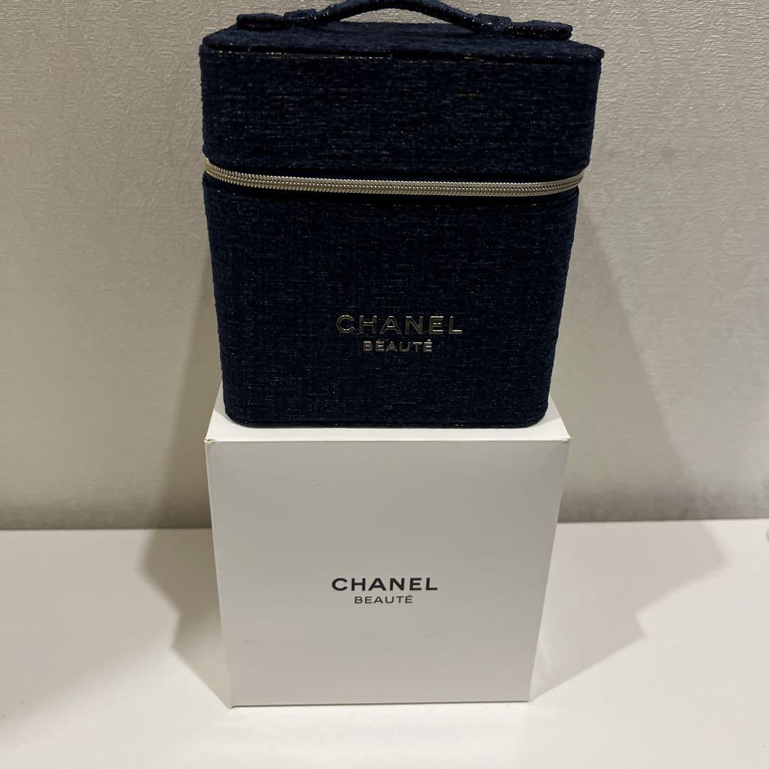 CHANEL バニティポーチ　ネイビー