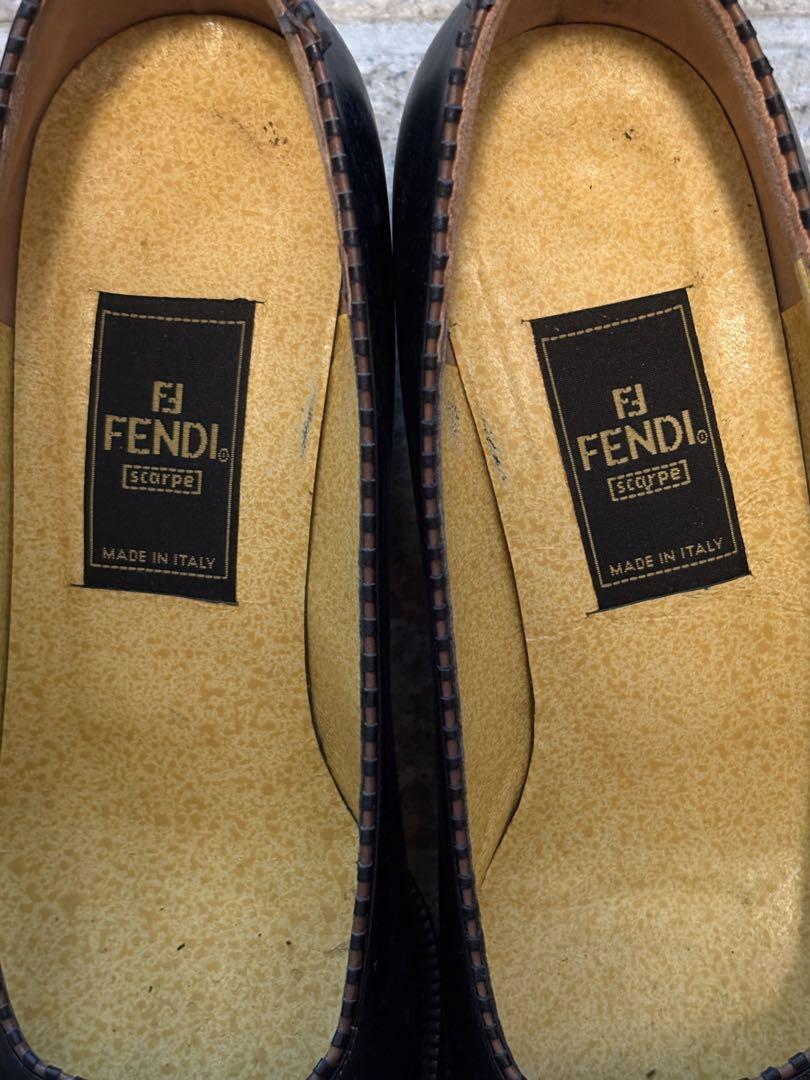 フェンディ レザー フリル パンプス ブラック FENDI レザー パンプス ブラック フェンディ黒 サイズ35 - メルカリ