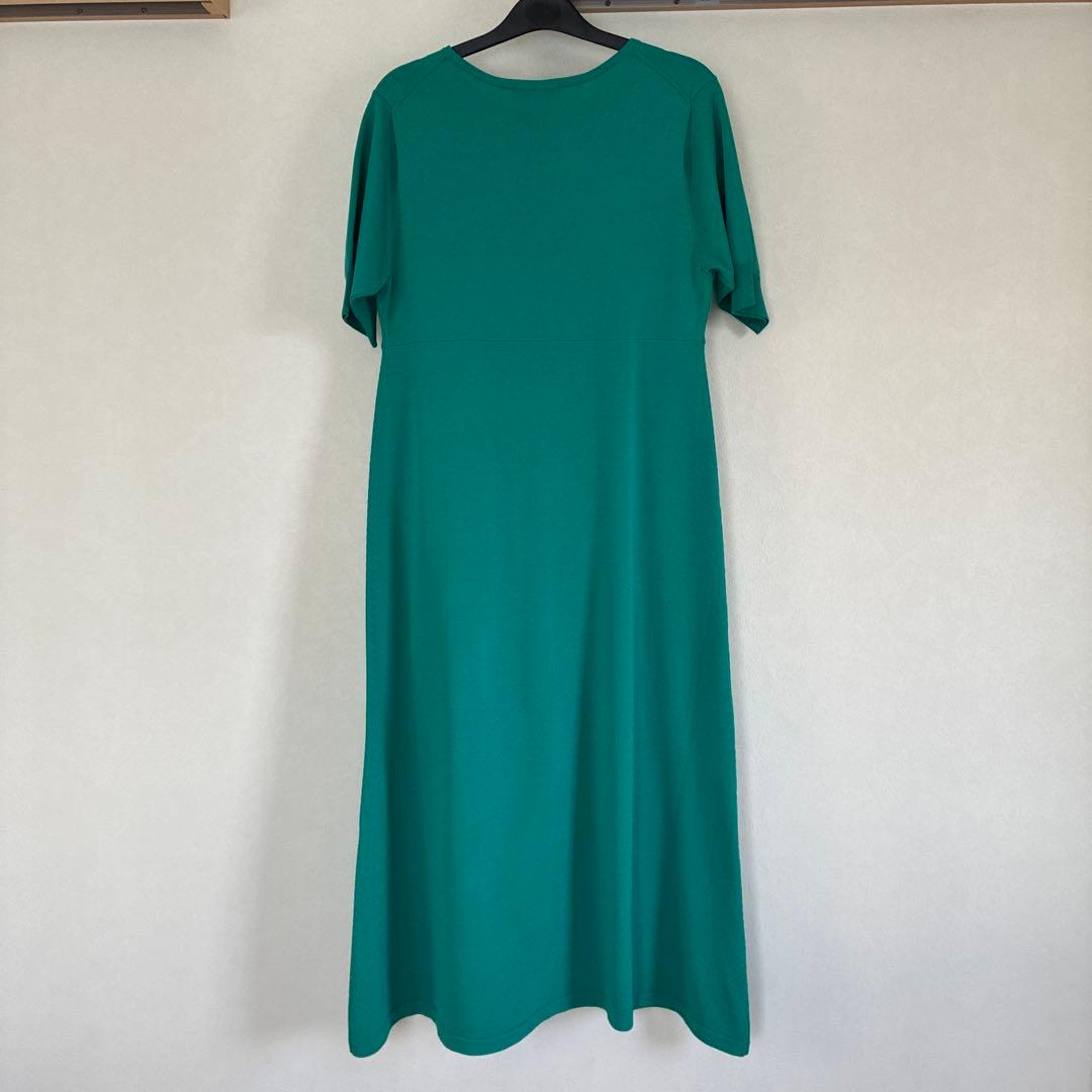 【新品】ユナイテッドアローズ　ニットワンピース　ターコイズブルー　サイズＦ
