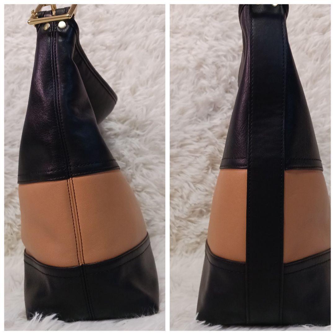 【美品】COACH ロゴ バイカラー レザー ショルダーバッグ F21180