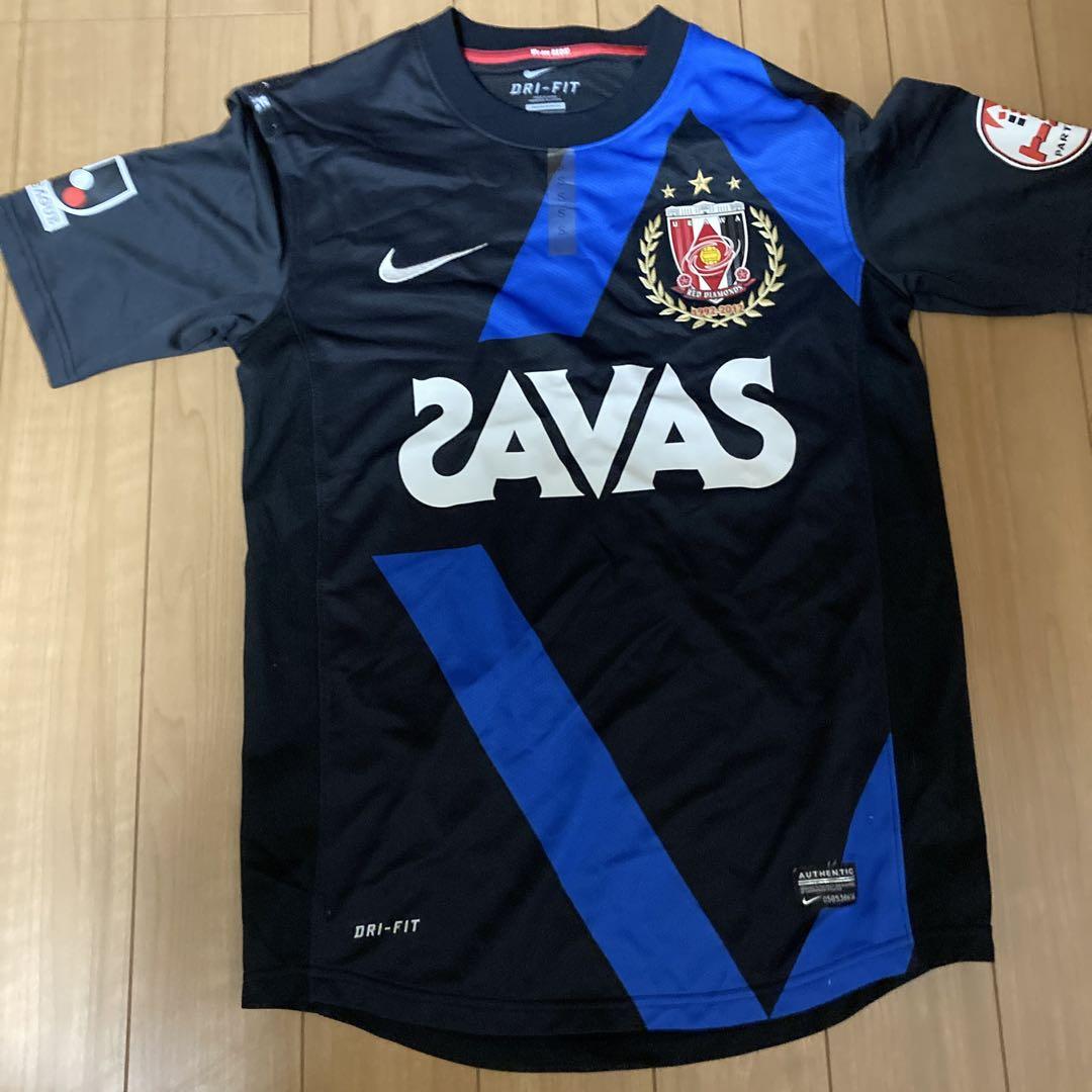 美品】浦和レッズ 2020年 ホームユニフォーム XL - メルカリ