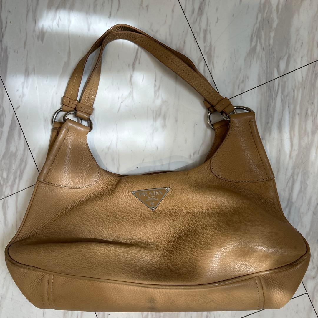PRADA ベージュ ショルダーバッグ