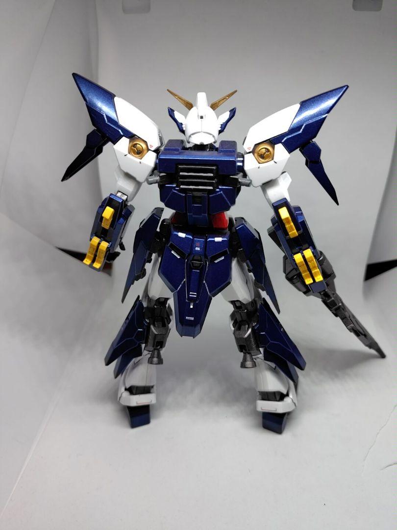 ＭＧ 1/100 ガンダムフェニーチェリナーシタアルバ　完成品　ウィングガンダム