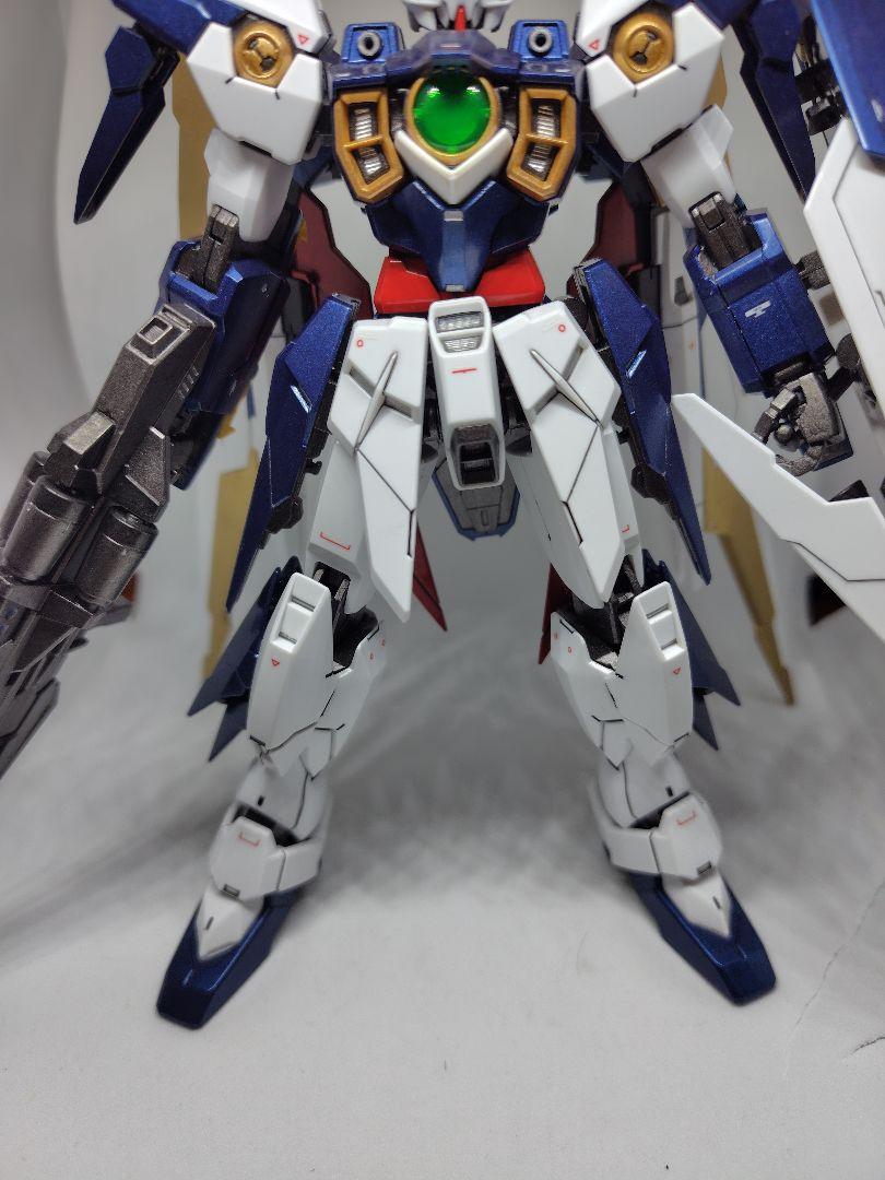 ＭＧ 1/100 ガンダムフェニーチェリナーシタアルバ　完成品　ウィングガンダム