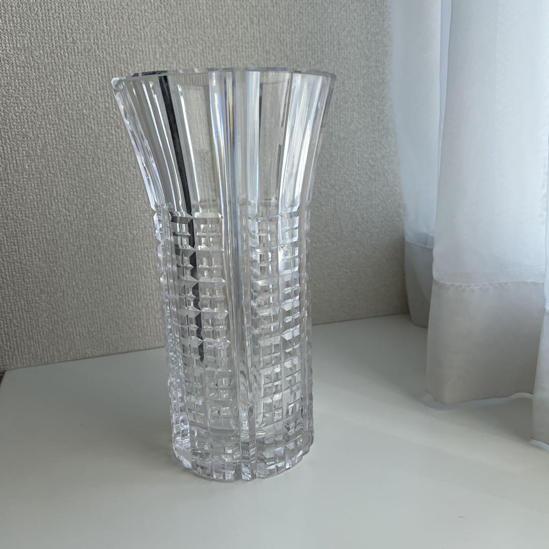 クリスタルガラス　花瓶　フラワーベース