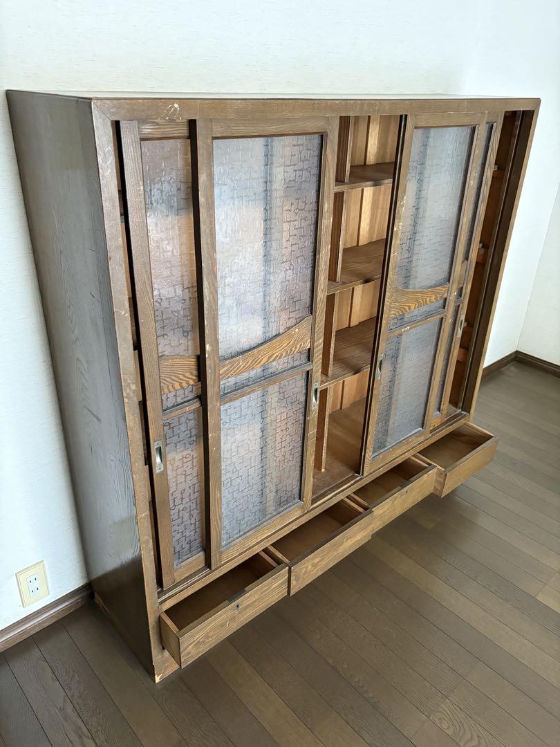 昭和の家具職人が作ったガラス扉の木製本棚 （引出し付き） 昭和の家具職人が作ったガラス扉の木製本棚 （引出し付き