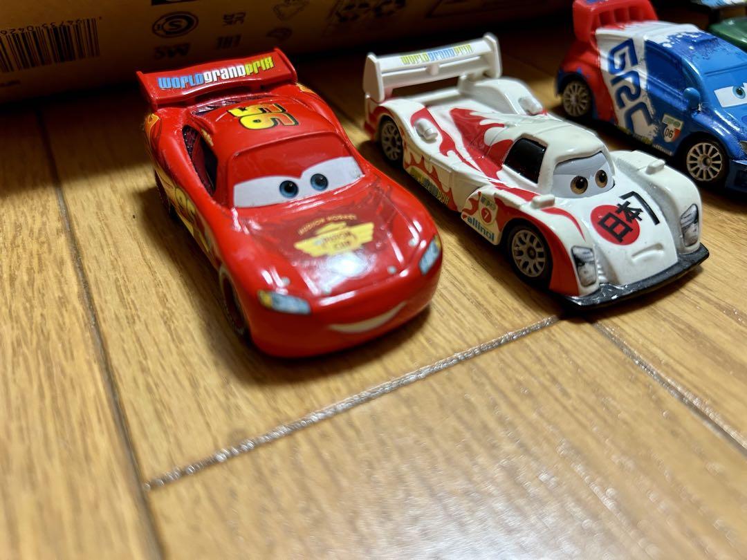 マテル　カーズ　まとめ売り　カーズ2ジオラマ＋5個セット