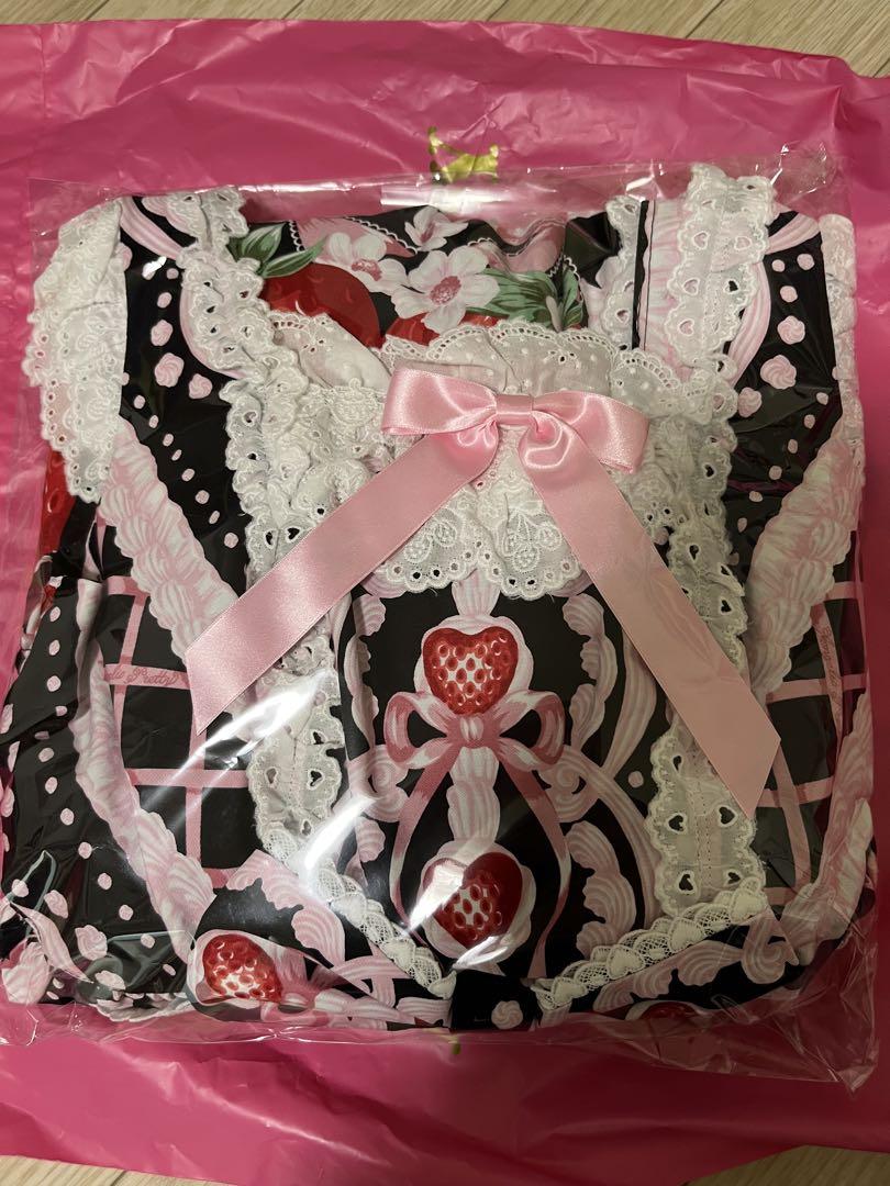 Decoration Strawberryジャンパースカート クロ