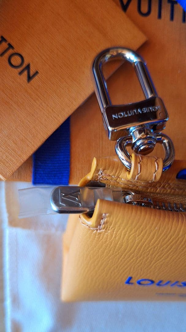 新品未使用　ルイヴィトン　バッグチャーム　ミニショッパー　チャーム　キーホルダー