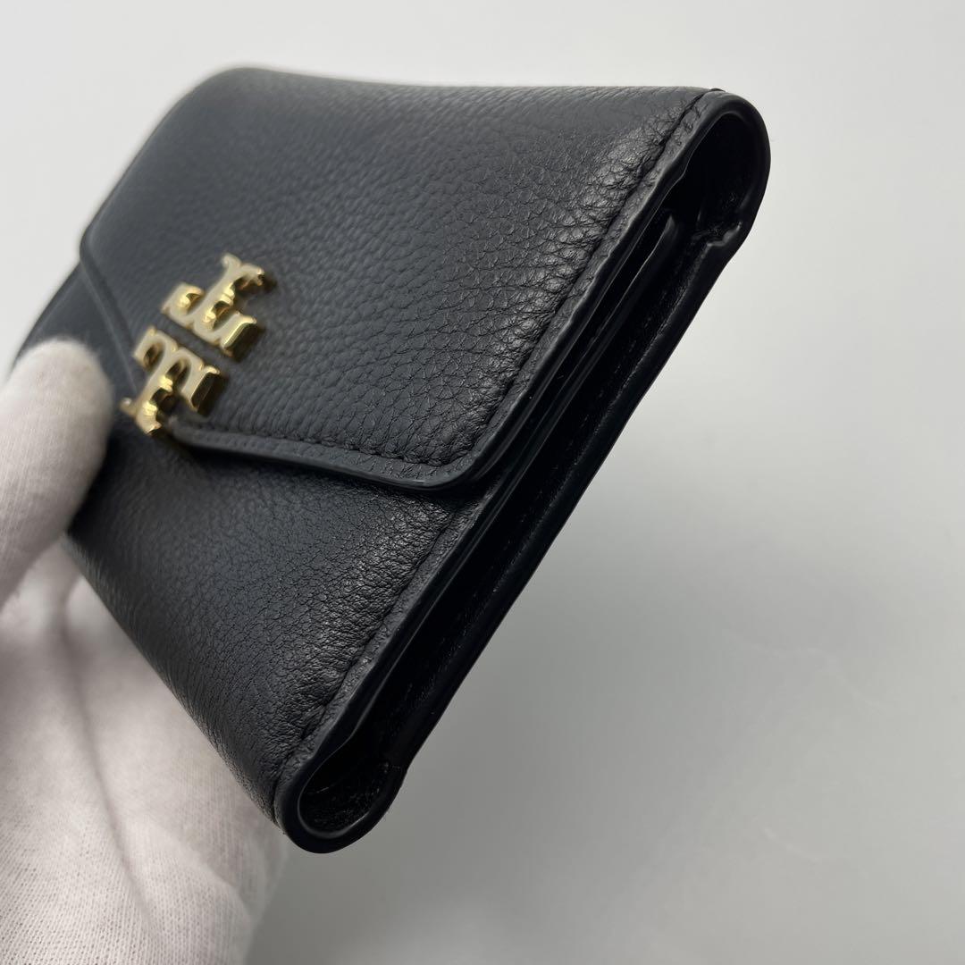 ☆未使用☆トリーバーチ☆二つ折り財布