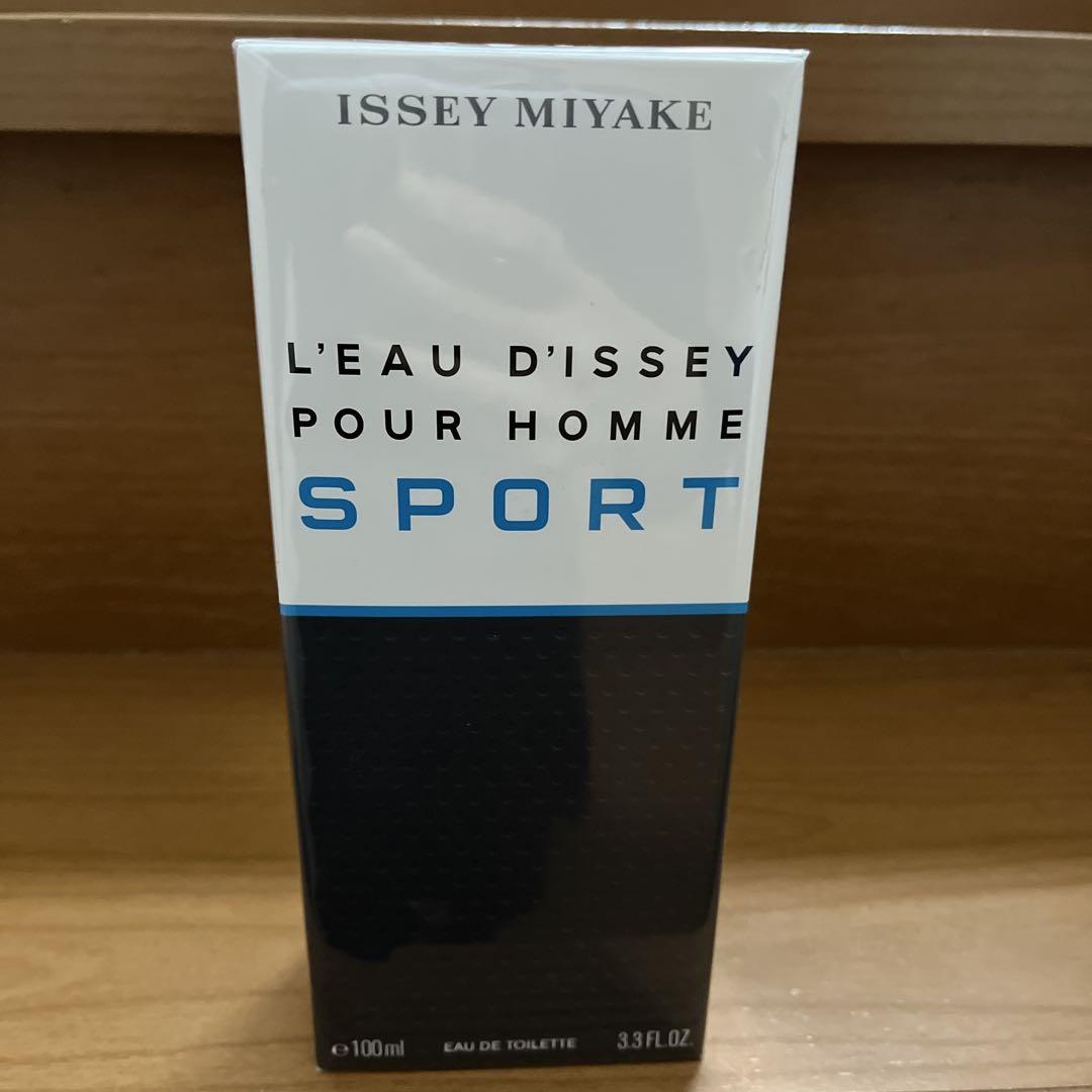 イッセイミヤケ　ロードゥイッセイプルーオム　スポーツEDT 100ml 5,300円