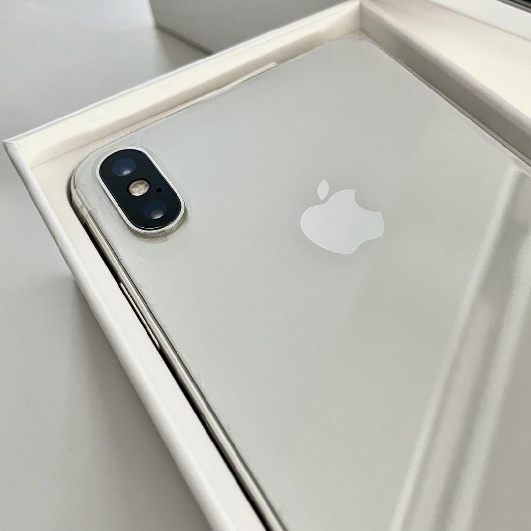 美品◆iPhone XS Max 512GB シルバー 純正品 SIMフリー