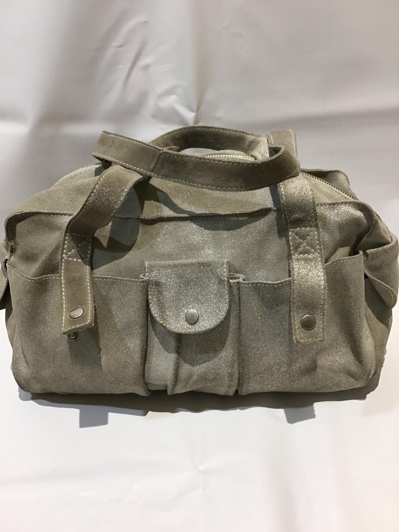 Max&Co マックス&コー シルバーグレイ ヌバック 中古 ショルダーバッグ