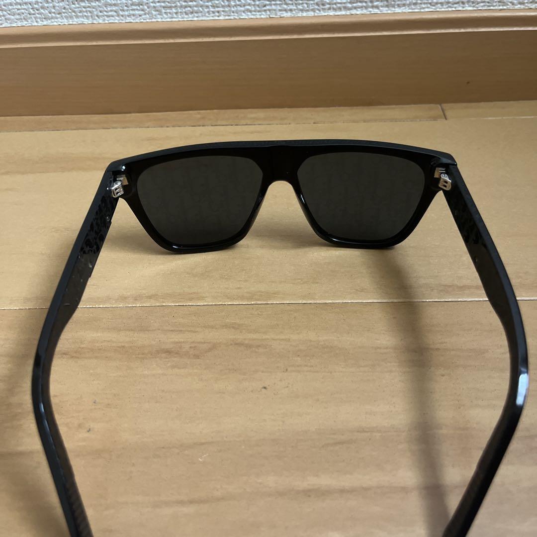 スクエア型