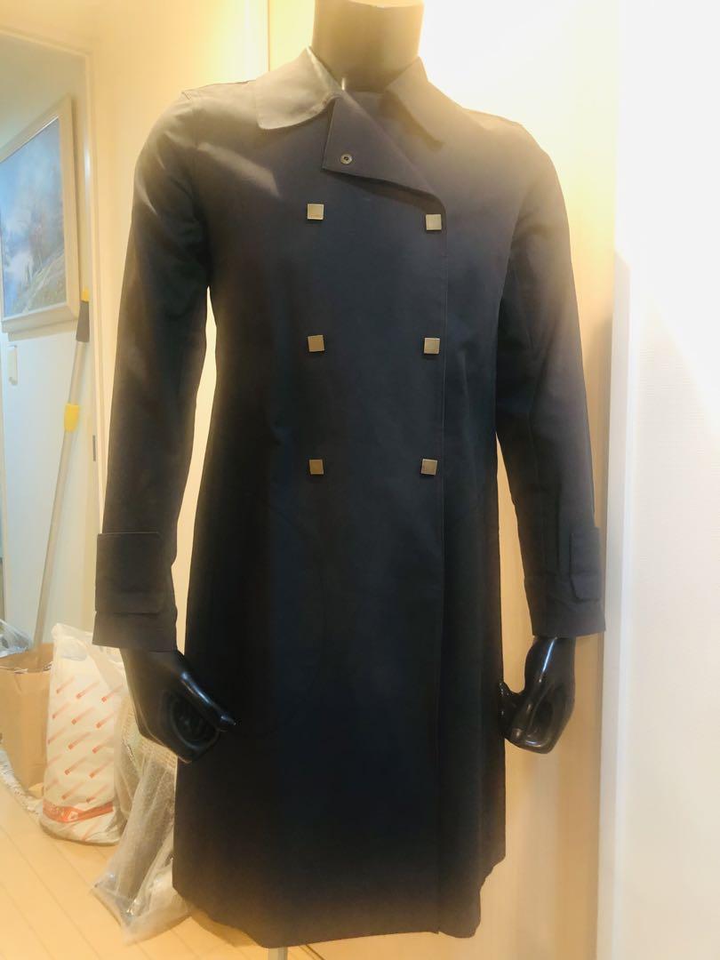 ★正規品　ルイ・ヴィトンのコート☆やや難あり