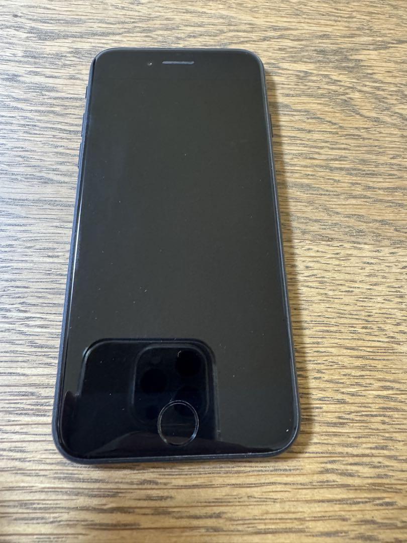 Apple iPhoneSE第2世代　ブラック