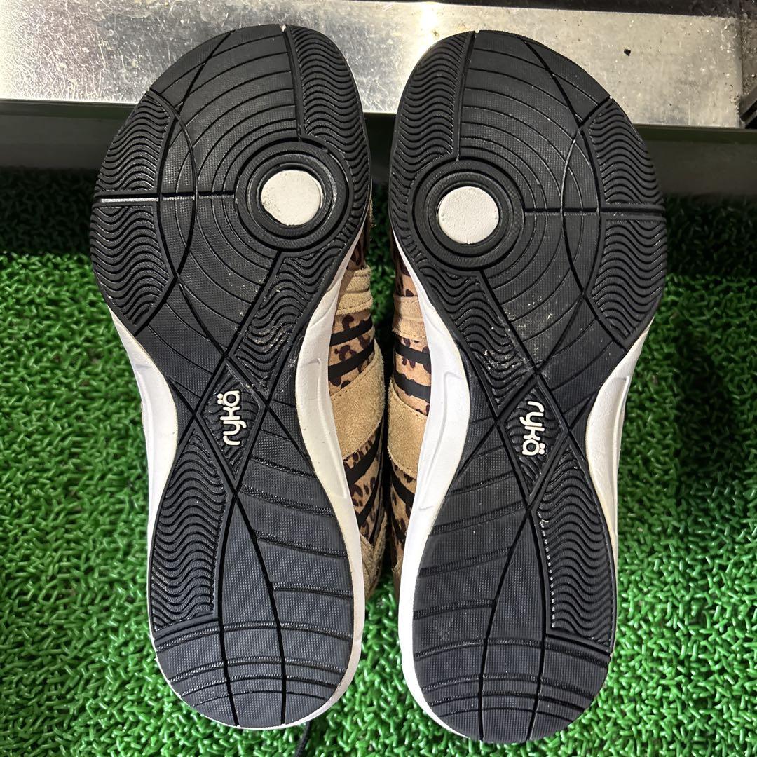 【美品】ryka ライカ フィットネス スニーカー ヒョウ柄　23.5