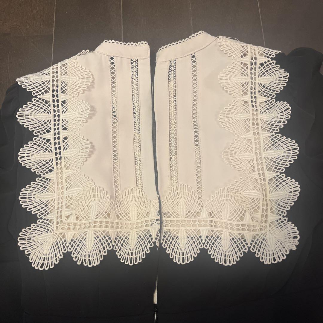 ワンピース Herlipto Le Grand Midi Dress