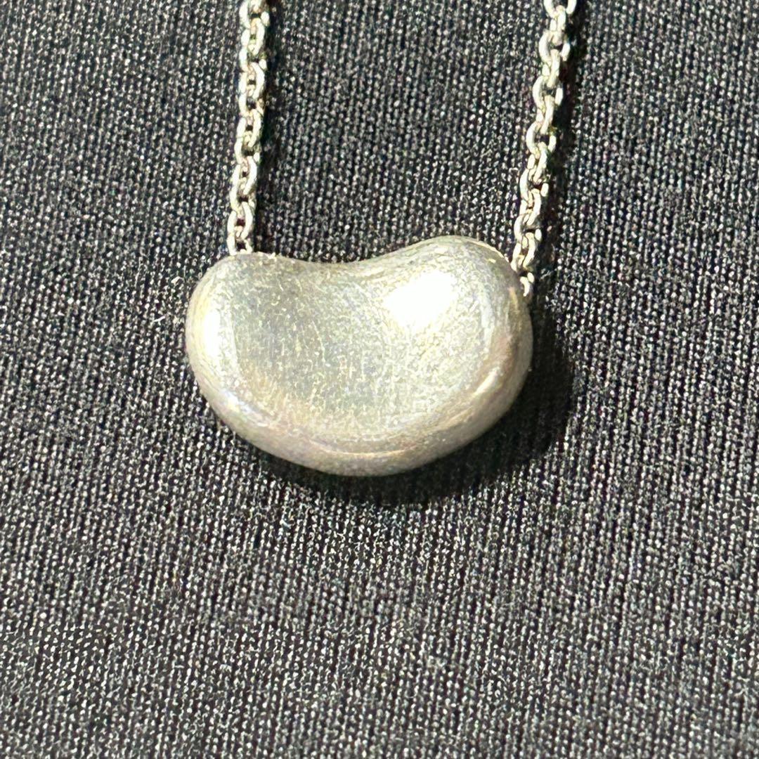 Tiffany & Co. 925 ビーン型ネックレス Tiffany & Co. ビーン型シルバーネックレス - メルカリ
