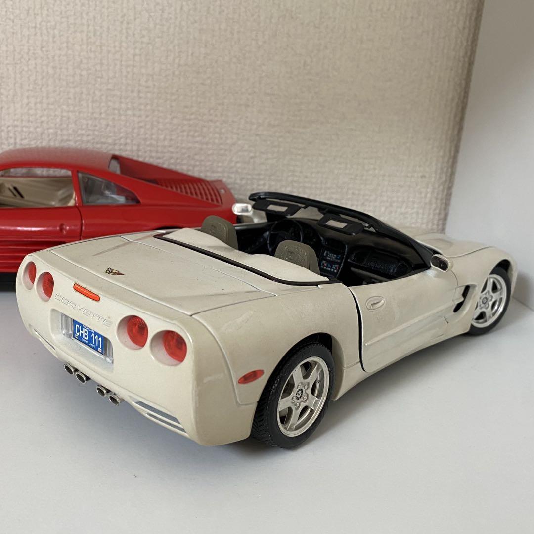 新品未使用　1/18 アメ車　ミニカー　シボレー　コルベットカブリオレ　C5