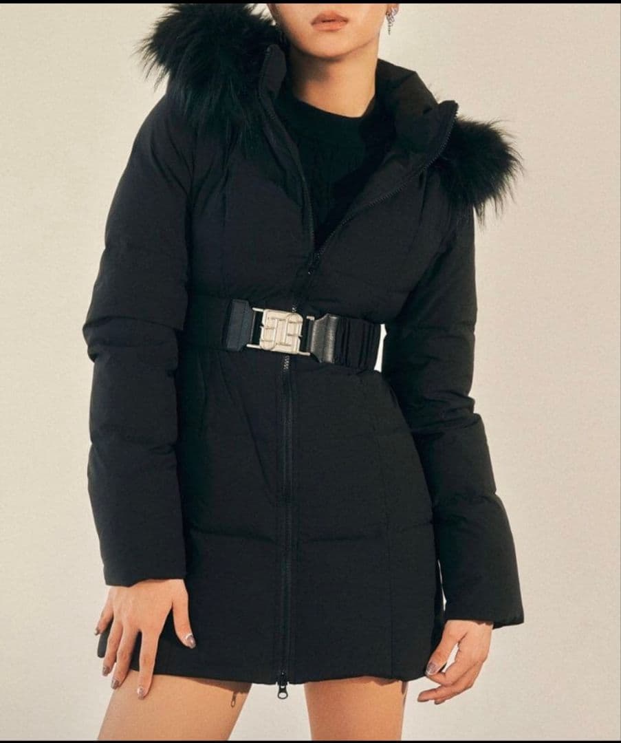 GYDA⭐️美品⭐️ブラックダウンジャケット フリーサイズ GYDA⭐️美品⭐️ブラックダウンジャケット フリーサイズ