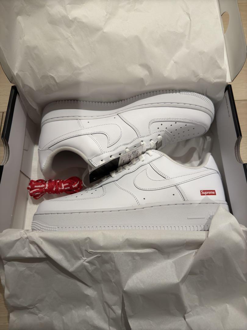 Supreme Nike Air Force 1 Low 靴