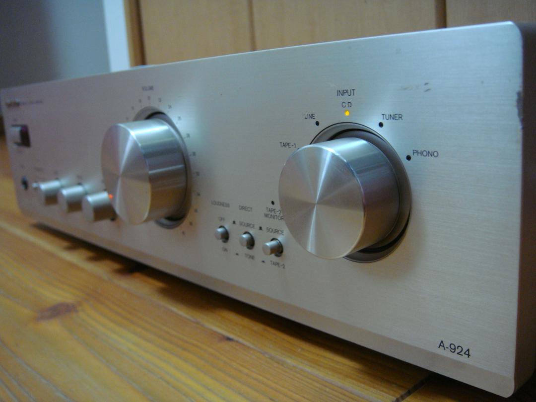 整備済ONKYO オンキョー プリメインアンプ Integra A-924取説付 整備済ONKYO オンキョー プリメインアンプ Integra A-924取説付