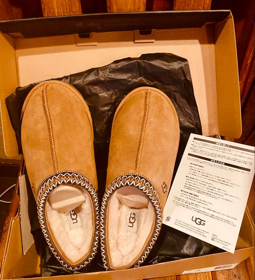 大人気・UGG定番✨⑧新品✨26⇒25素足・薄手靴下履き✨UGG✨TASMAN 大人気・UGG定番✨⑧新品✨26⇒25素足・薄手靴下履き✨UGG✨TASMAN