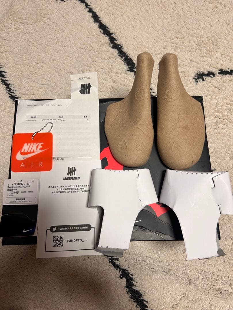 NIKE AIR JORDAN 4 BRED ジョーダン4 ブレッド 28cm NIKE AIR JORDAN 4 BRED ジョーダン4 ブレッド 28cm