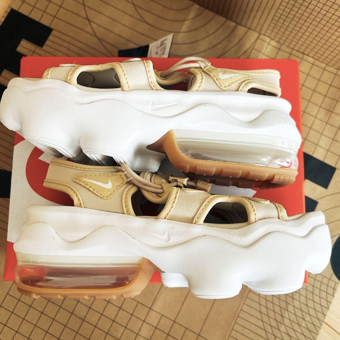 新品○NIKE エアマックスココ 23cm サンダル セサミセイルサンド