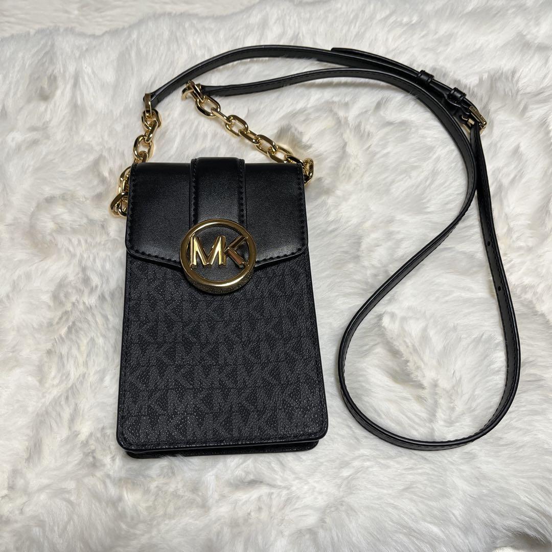 【極美品】Michael Kors マイケルコーススマホショルダークロスボディ