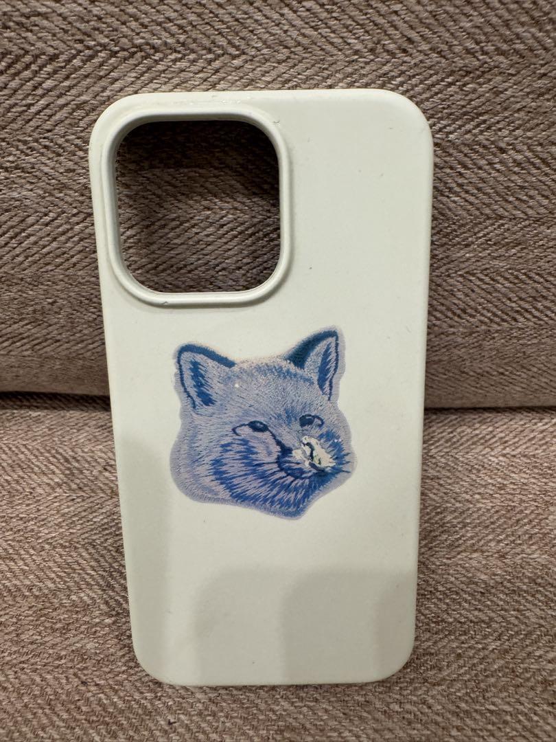 メゾンキツネ Cool-Tone iPhone13 Pro ケース (ミント) - メルカリ