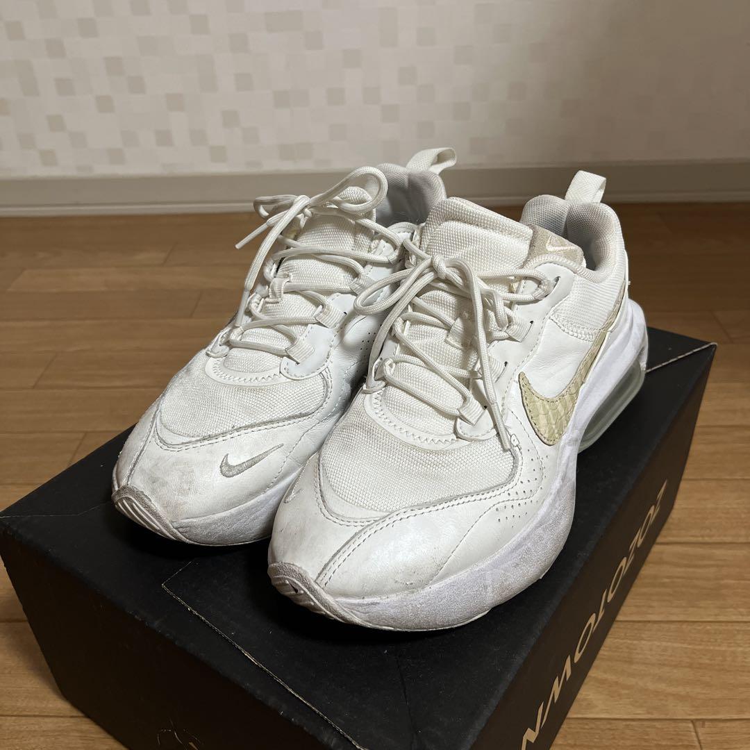 ラウンド NIKE スニーカー 24cm SE ヴェローナ エアマックス ...