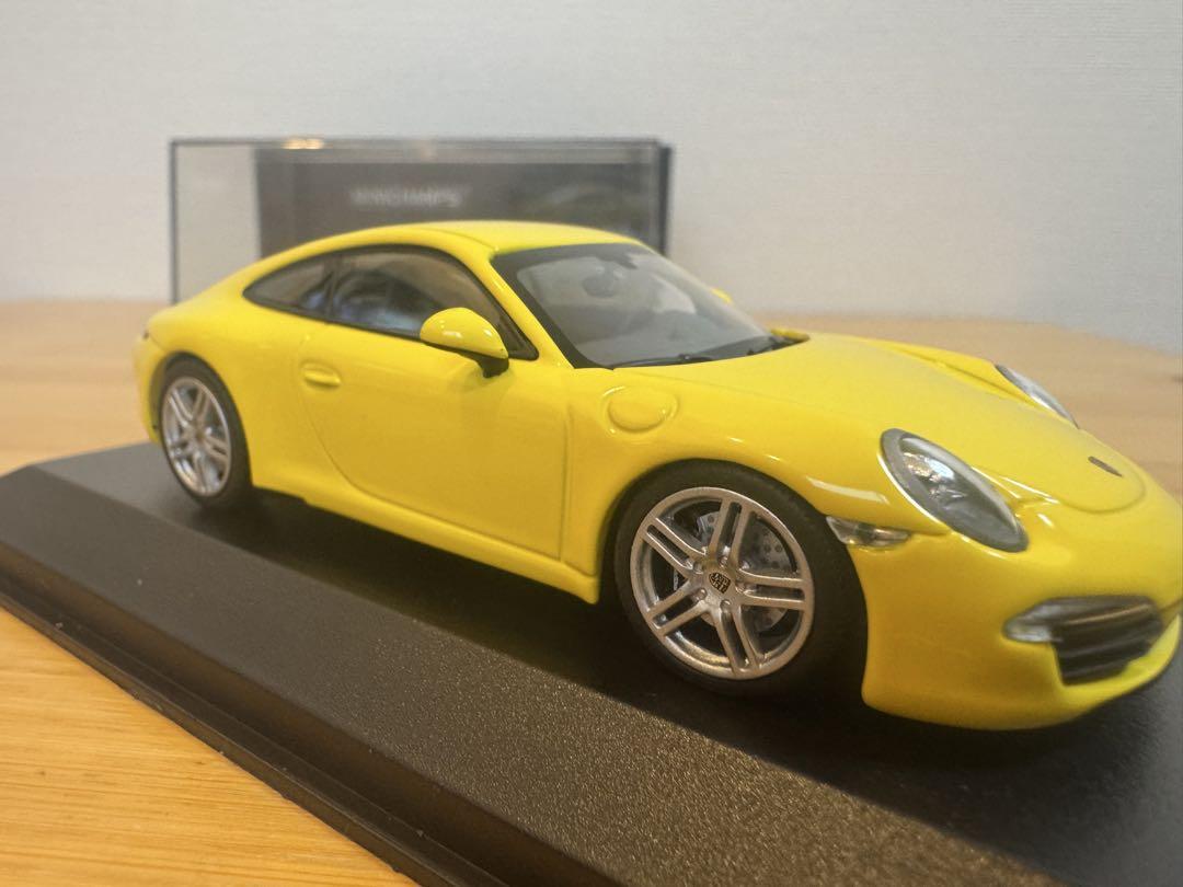【MINICHAMPS】Porsche 911 Carrera 2012