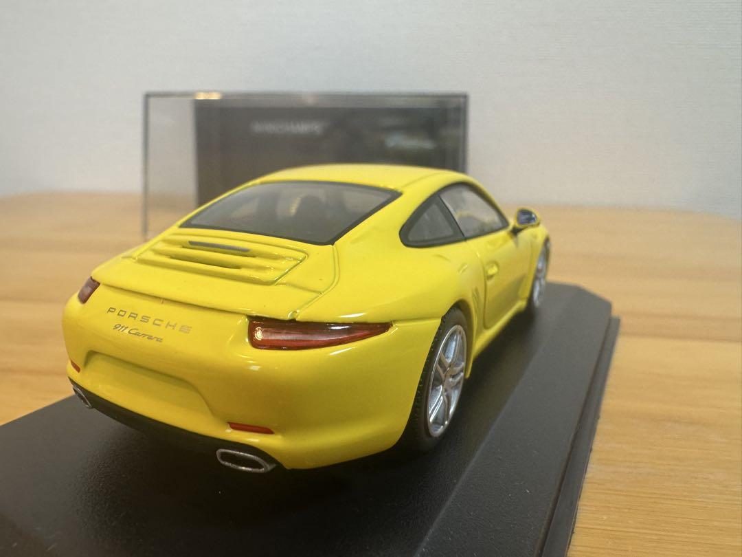 【MINICHAMPS】Porsche 911 Carrera 2012
