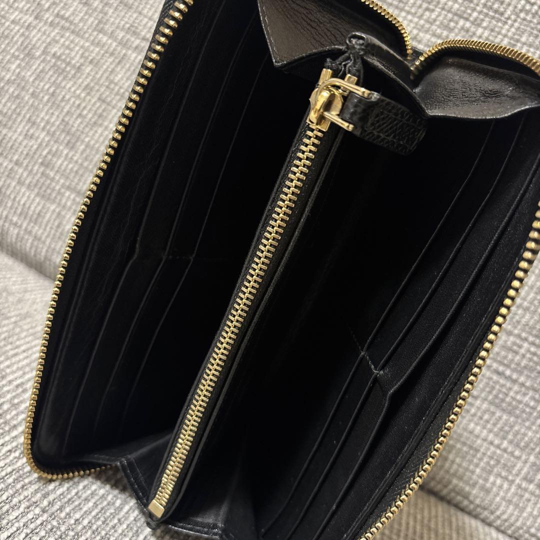 美品　ブルガリ ビーゼロワン 長財布 ラウンドジップ 黒 ゴールド金具