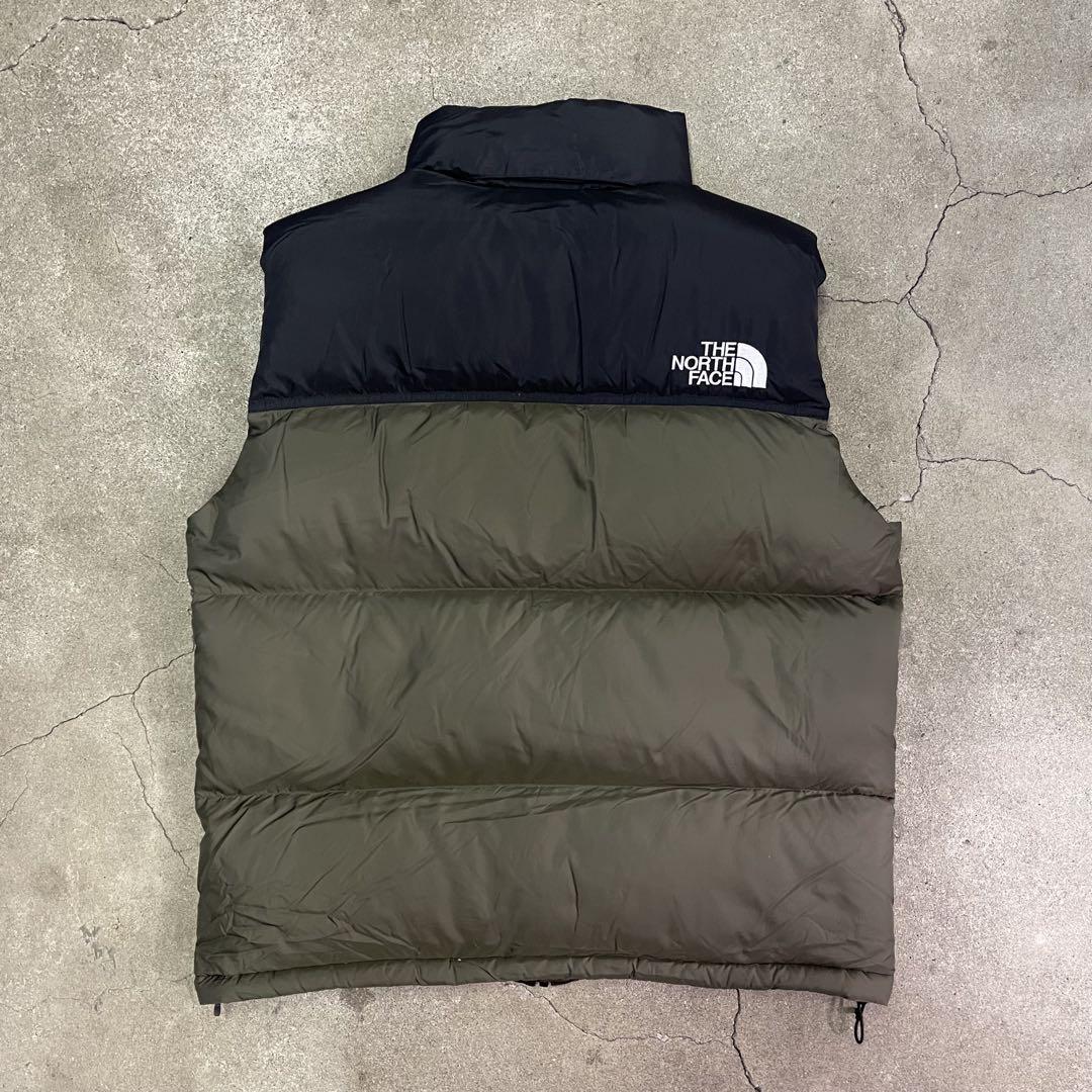 ジャケット・アウター THE NORTH FACE Nuptse Vest NT L