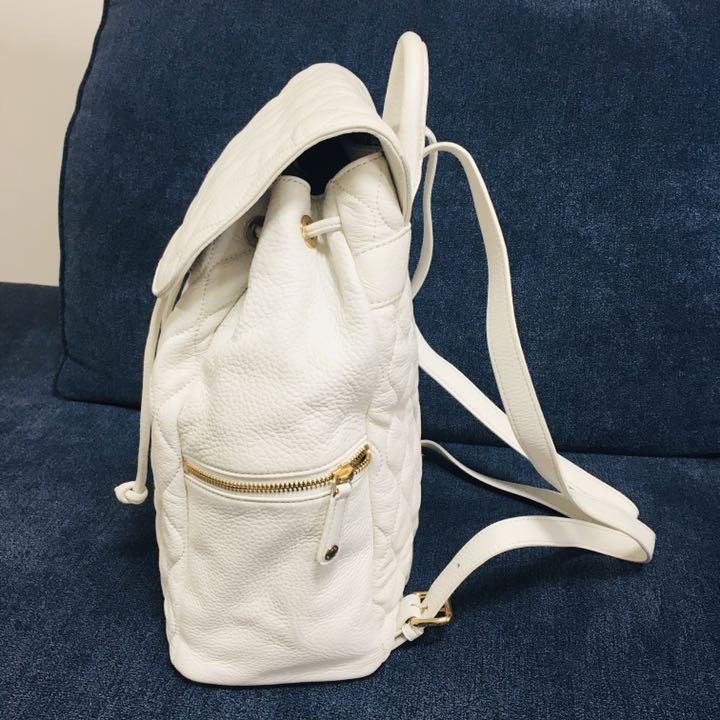 最新作新作 未使用 ヴェラ Quilted Amy Backpack レザー 白 VtTXo-m58166563768 在庫超特価