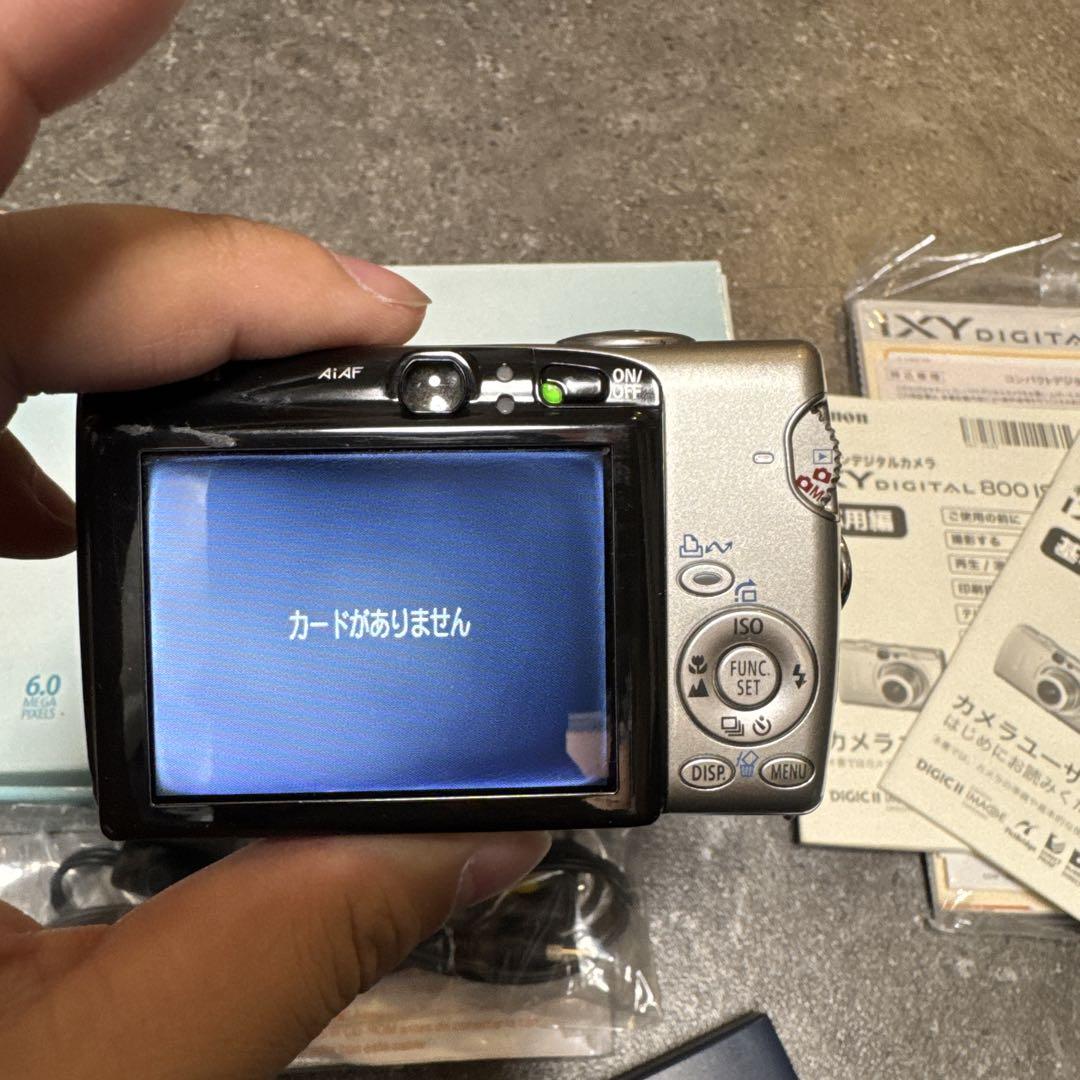 Canon キャノン　IXY DIGITAL 800is