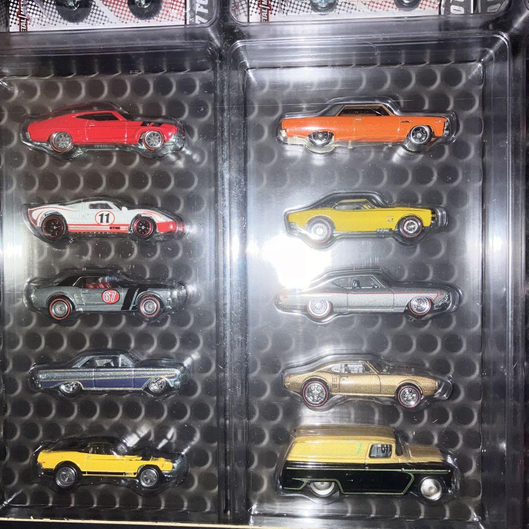 ミニカー HOT WHEELS 2011 REAL RIDERS GARAGE 30SET